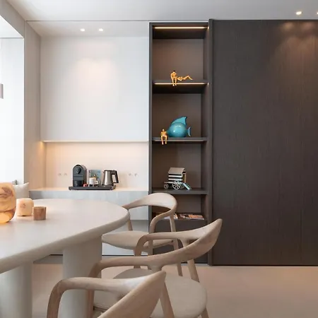 Designappartement Met Zijdelings Zicht Op Zee Ostende