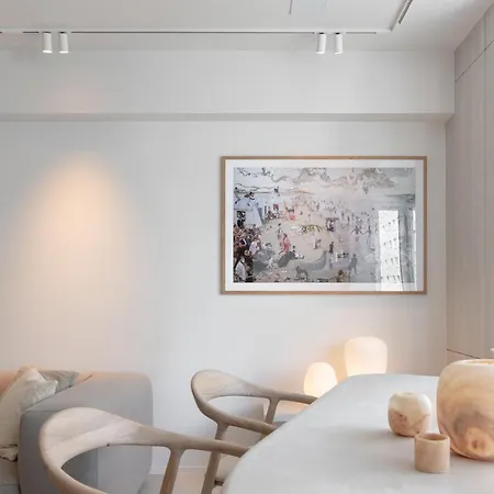 Apartment Designappartement Met Zijdelings Zicht Op Zee