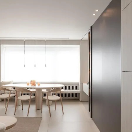 Designappartement Met Zijdelings Zicht Op Zee * Ostend
