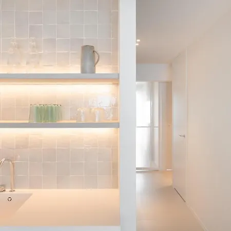 Apartment Designappartement Met Zijdelings Zicht Op Zee *